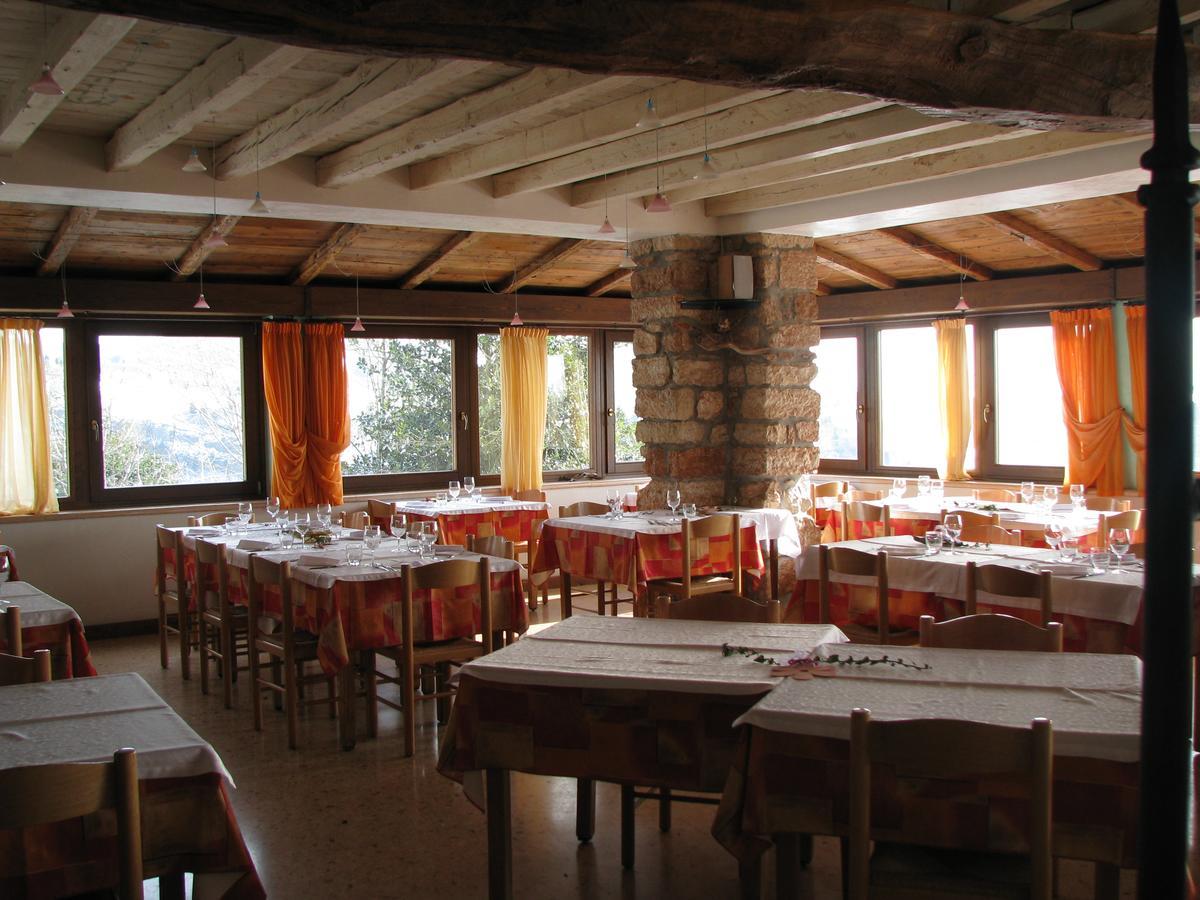 Albergo Ristorante Leso Боско-Кьезануова Экстерьер фото