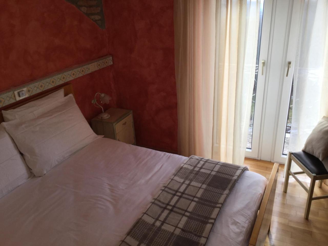 Albergo Ristorante Leso Боско-Кьезануова Экстерьер фото